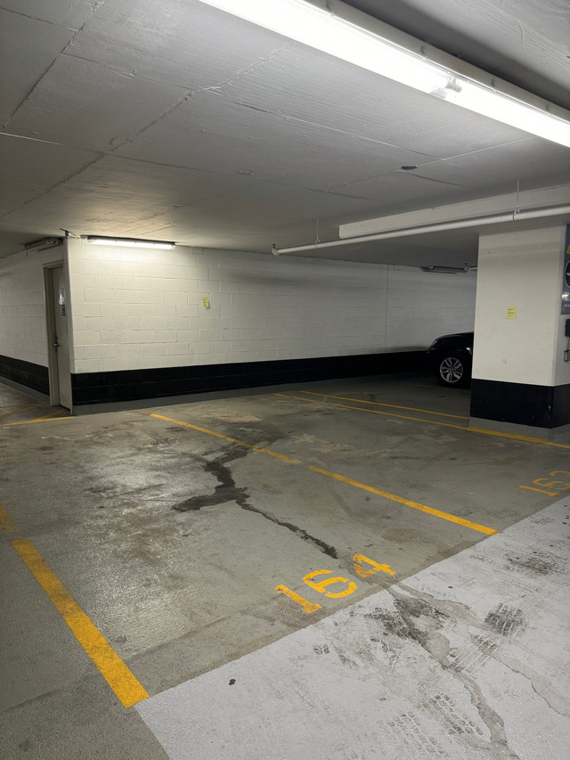 Parking for rent in Storage & Parking for Rent in City of Toronto