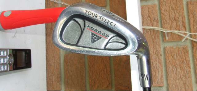 $10.00 Wedges - Ad #1 - SEE  ALL  PICS  FOR  CONDITION in Golf in Belleville - Image 4