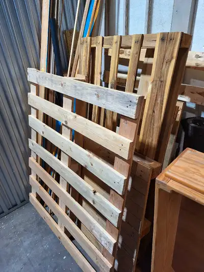 Free pallets, View more