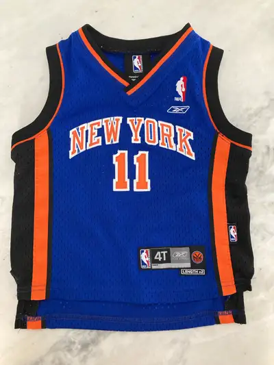 • Vintage Jamal Crawford New York Knicks NBA Reebok Jersey • Size 4T kids • Smoke and pet free home...