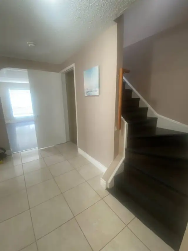 **OPEN HOUSE TODAY 12:30-2PM ***North Galt Cambridge*** in Long Term Rentals in Cambridge - Image 19