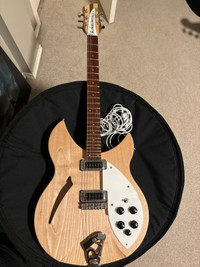 Rickenbacker 330