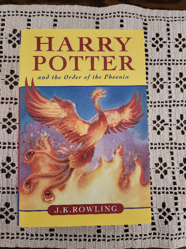 Harry Potter books first Canadian editions dans Livres jeunesse et ados  à Laval/Rive Nord - Image 2