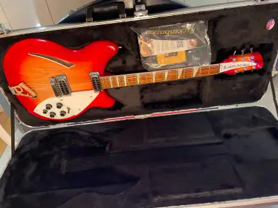 Rickeenbacker model 360, View more