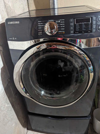 Samsung Dryer -Front loader Full Size in Midnight Black 