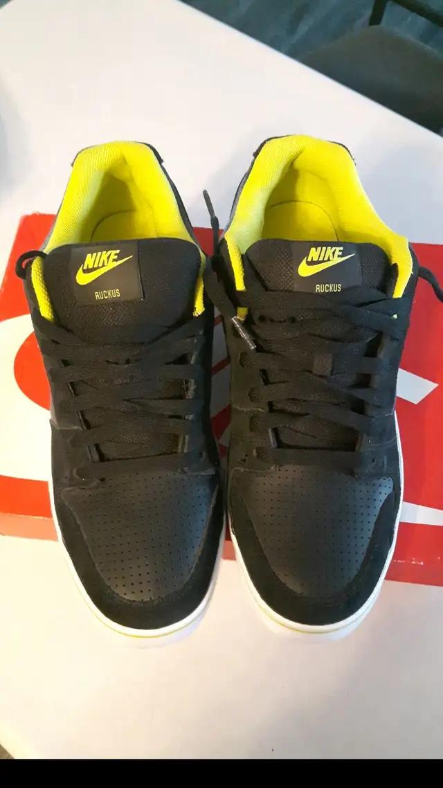 NIKE RUCKUS SHOES sz10 in Men's Shoes in Trenton - Image 3