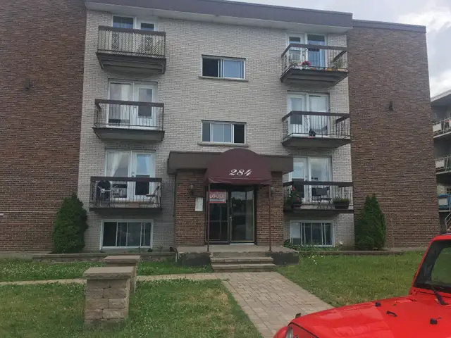 3 1/2 à louer laval