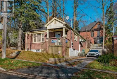 Luxe 3-Bed Bungalow Rental in Peterborough – Move In Now! Dreaming of upscale living in Peterborough...