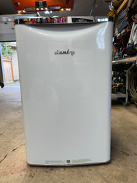 Danby Lockable Bar Fridge