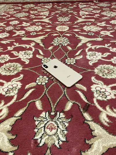 iPhone XS Max 256gb battery health 84%, View more