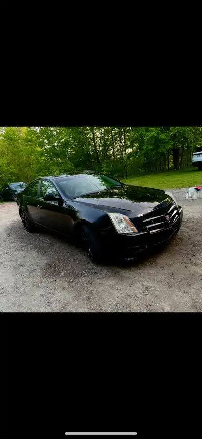 2008 Cadillac CTs 4 164000km Very well maintained undercoated each winter. -rear spoiler - black rim...