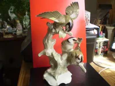 Hutschenreuther Bird Figurine - " Finches " -, View more