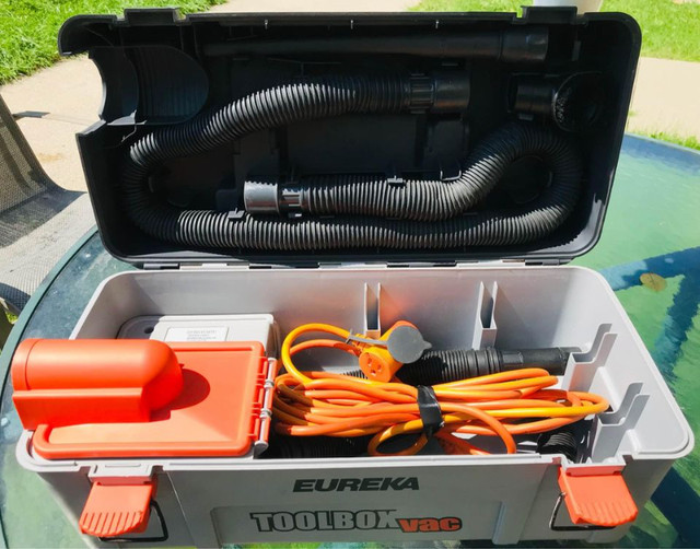 EUREKA TOOLBOX VAC VERY POWERFUL 6 AMPS BEST FOR JOB SIDE GARAGE in Tool Storage & Benches in Hamilton