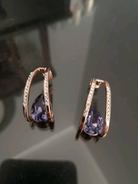 jewelleries/earrings for sale