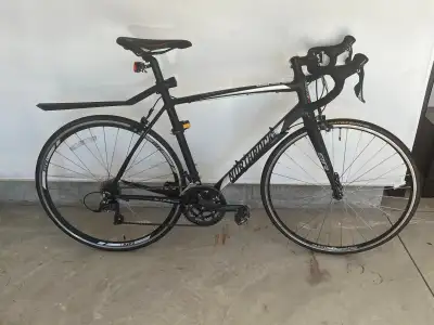 Northrock SR1 Road Bike, like brand-new, + multiple accessories, View more