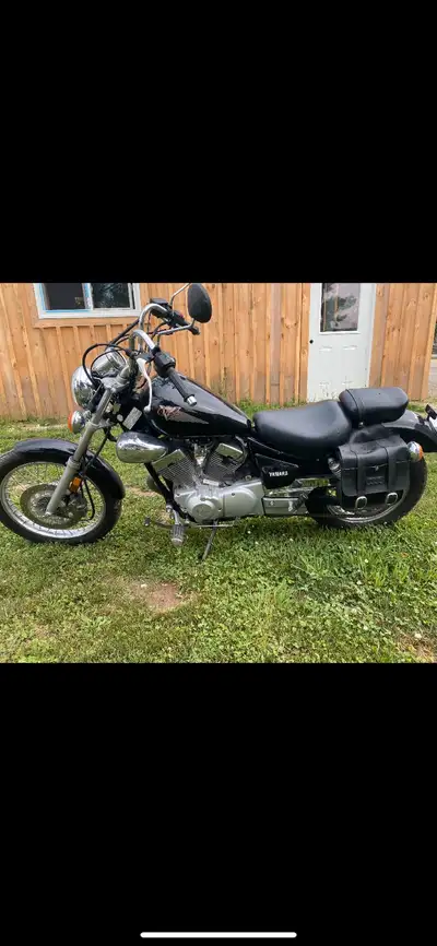 Yamaha virago 250 runs good and in good shape. Very reliable bike. Maintained and ready to ride. Lad...