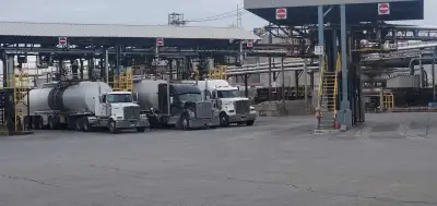 Chauffeur class 1enregistré où incorporé avec expérience pour conduire citernes d'asphalte spécialis...