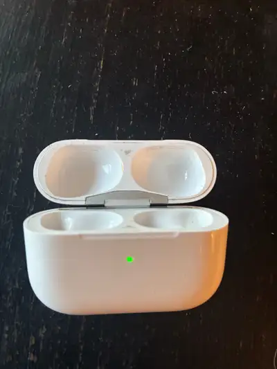 Apple AirPods Pro Wireless Charging Case, View more