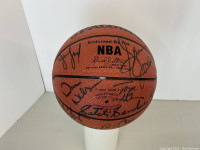 Signed/ seller authenticated Boston Celtics hall of famers ball
