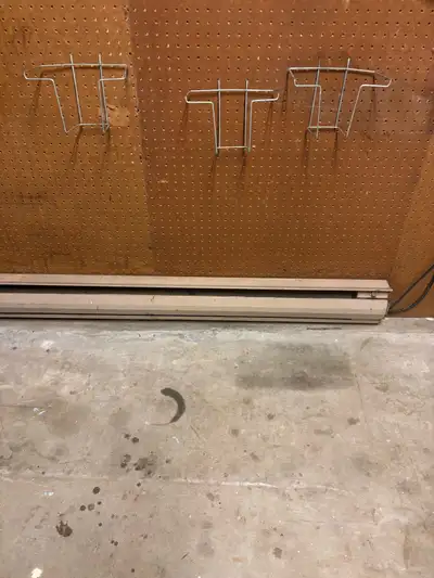 Pegboard Wall Metal Hooks - Crochets Mureaux , View more