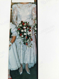 Vintage wedding dress 