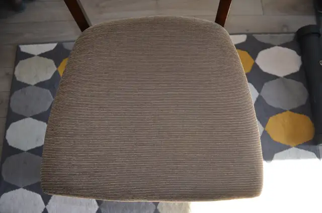 Ashley Dining Chairs Set of 2 in Chairs & Recliners in Markham / York Region - Image 3