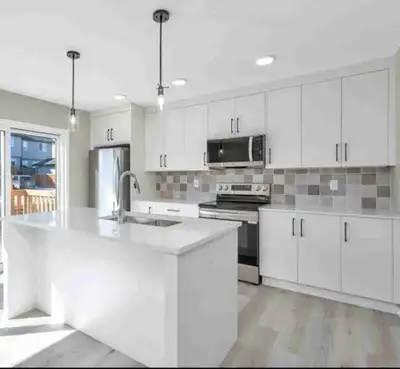 Brand New 1-Bedroom Basement Suite in  – Available Sep