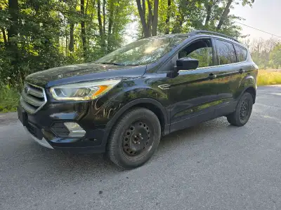 2017 Ford Escape 1.5 Liter ⛽️Amazing on fuel All wheel drive 179000klms Back up camera Bluetooth Nav...