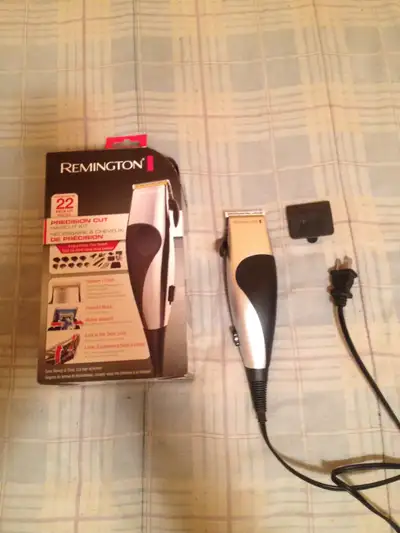 USED HAIR CLIPPER,TURNS ON,DON'T CUP,NEEDS TO BE LOOKED AT.., View more