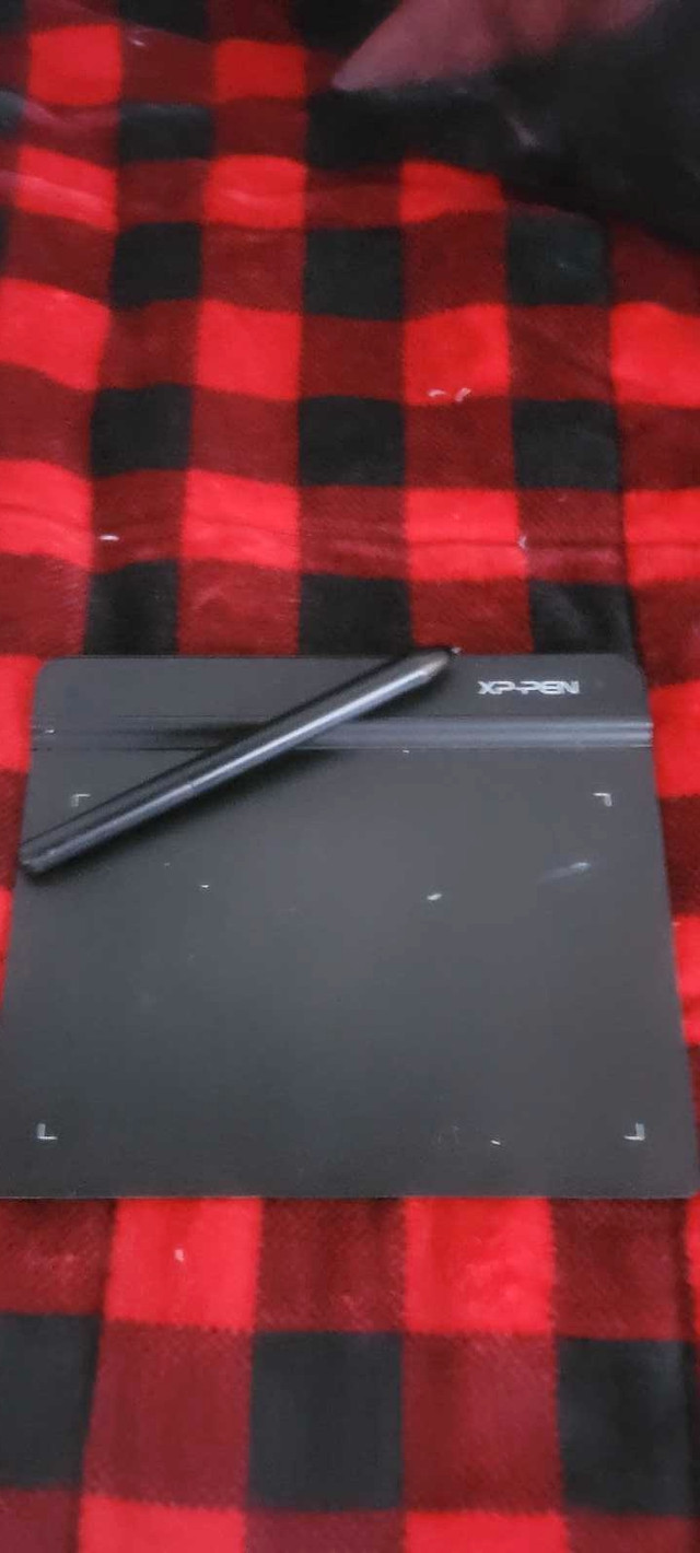 Drawing pad for computer  in General Electronics in Saskatoon - Image 3