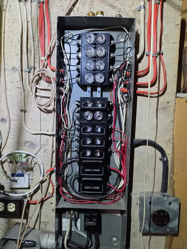 Licensed Electrician534361641530828806