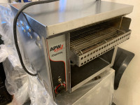 APW Commercial grade toaster