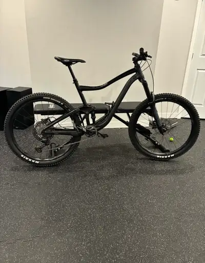 Giant Trance 2 wheels 27.5 inch Fork Fox 34, View more