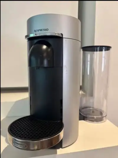 Nespresso Vertuo Plus Delixe Coffee Machine Used - like New Makes hot or cold coffees and espressos...