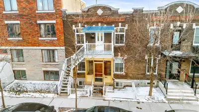 À louer : lumineux appartement 4 1/2 dans Parc-Extension