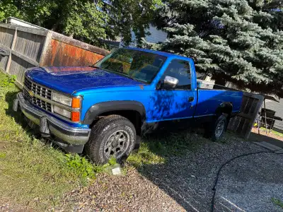 Trucks got a brand new TCI street fighter 700R4 stage 1. Message me if youve got any questions about...