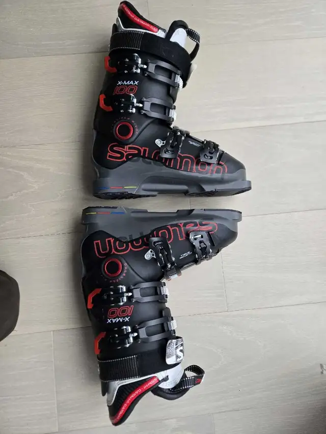 Salomon - adult ski boots -Men- size 8us in Ski in Markham / York Region - Image 2