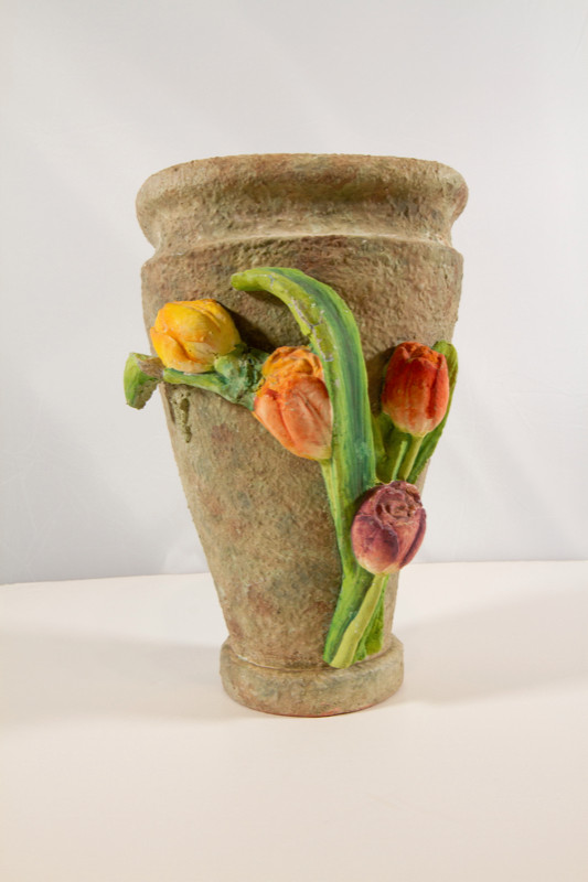 Sculpted Roses Indoor/Outdoor Terracotta Vase - 9" High in Home Décor & Accents in Bedford