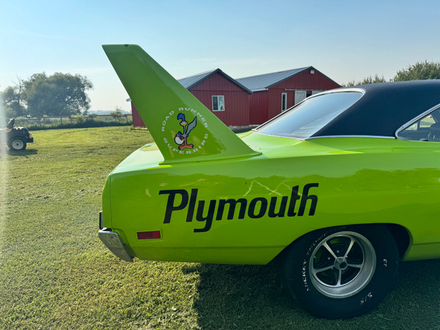 1970 Plymouth Superbird.  Live Auction in Classic Cars in City of Toronto - Image 4