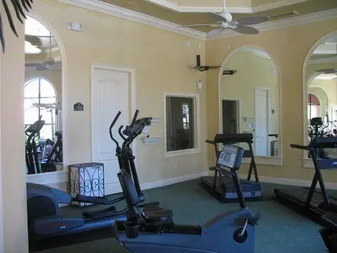 Enjoy Life! Clearwater FL 2 King Condo Waterfront in Florida in Canada - Image 11