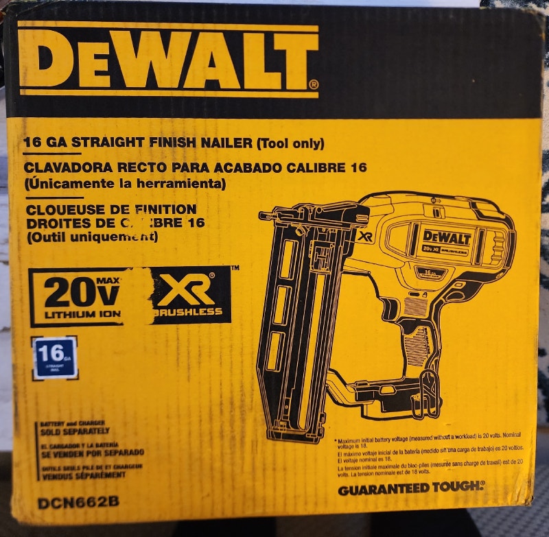 New Sealed DEWALT 20V MAX XR Cordless Finish Nailer Tool Only Power