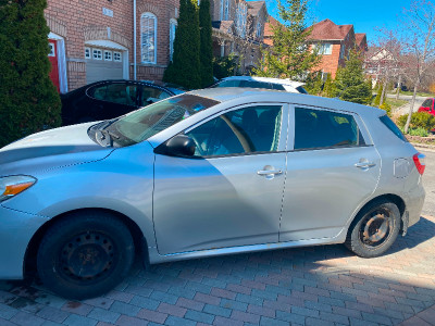 2009 Toyota matrix Selling as is