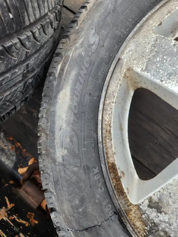 Yokohama Snow Tires in Tires & Rims in Hamilton - Image 5