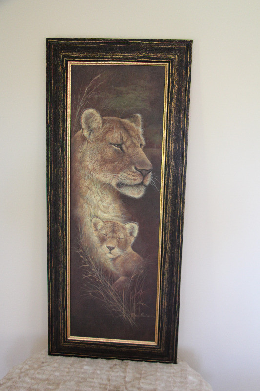 Mother lioness with cub in Arts & Collectibles in Windsor Region