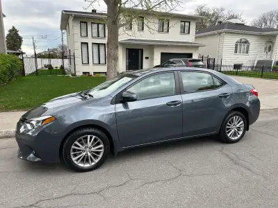 Toyota Corolla 2014 LE AUTOMATIQUE toute équipée, VRAI BIJOUX COMME NEUF, un SEUL propriétaire dame...