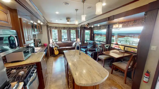 Beautiful RV Lot and Trailer located in Valley's Edge Resort63235121725953124