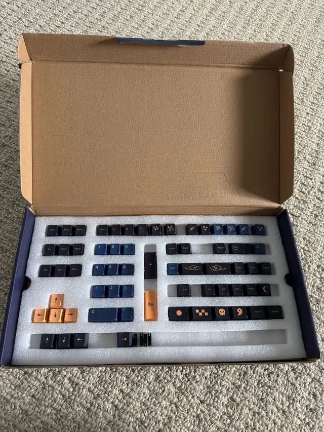 Mechanical Keyboard Japanese Samurai Themed PBT Keycaps in System Components in Kitchener / Waterloo - Image 3