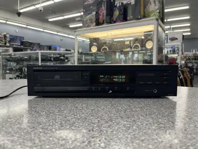 Onkyo DX-1500 CD Player, View more