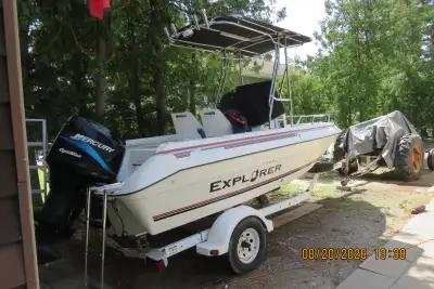 END OF SEASON STEAL!!! POWERED BY MERC OPTIMAX 135 HP. INCLUDES TRAILER AND ALL ACCESSORIES.$13900
