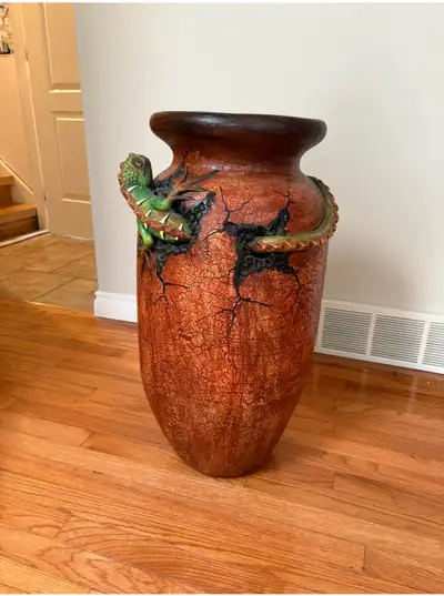 Floor vase , View more